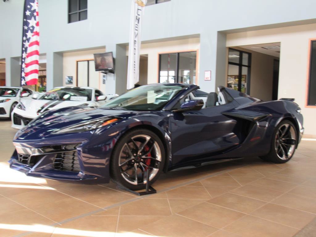 Used 2025 Chevrolet Corvette Z06 image 4