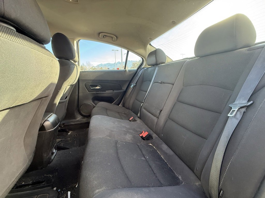 Used 2016 Chevrolet Cruze LT w/ Technology Package image 23