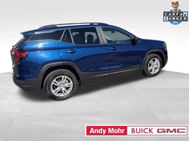 Used 2023 GMC Terrain SLE w/ Driver Convenience Package FWD image 11