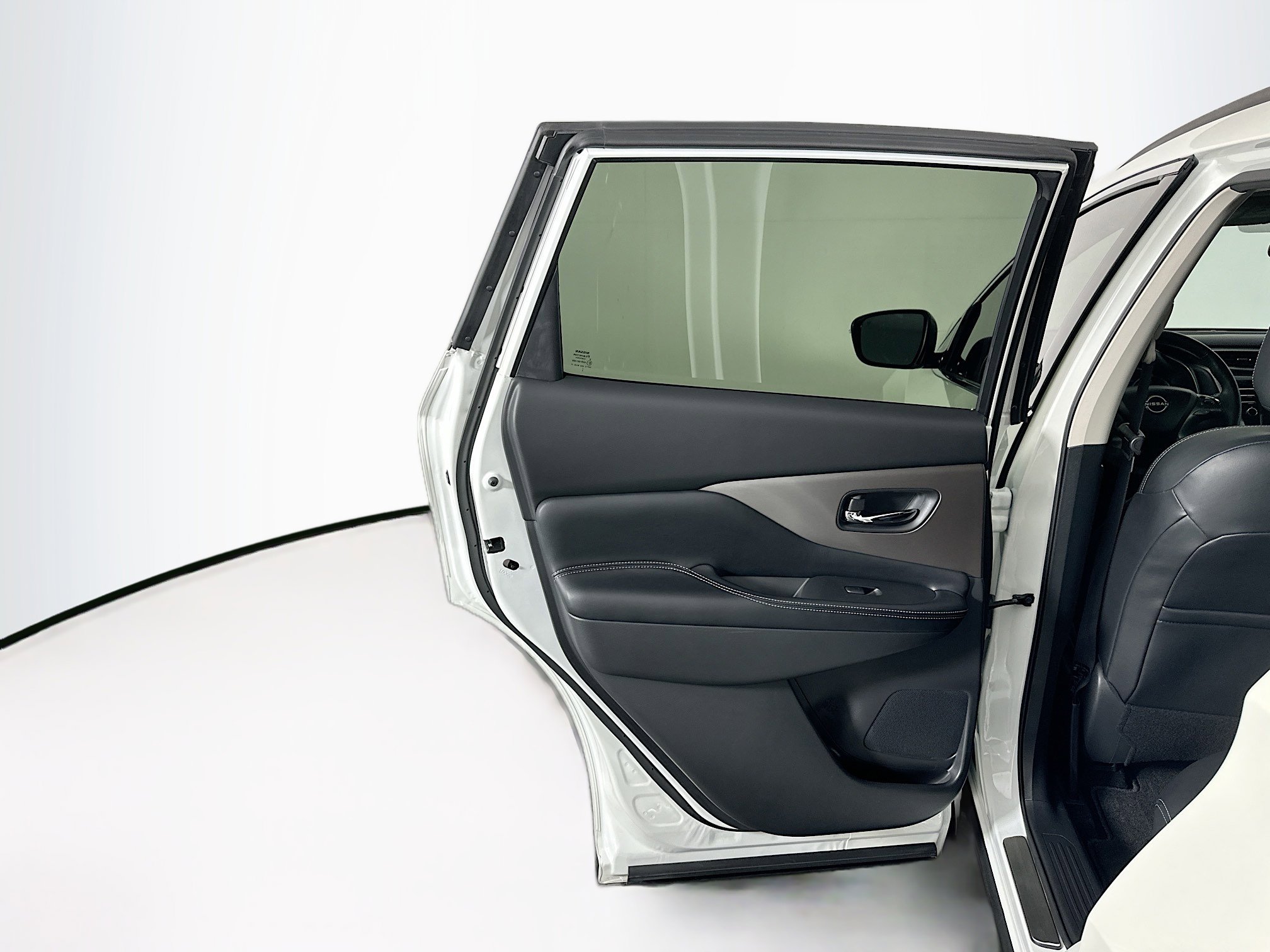 Used 2023 Nissan Murano SV w/ SV Midnight Edition Package image 26