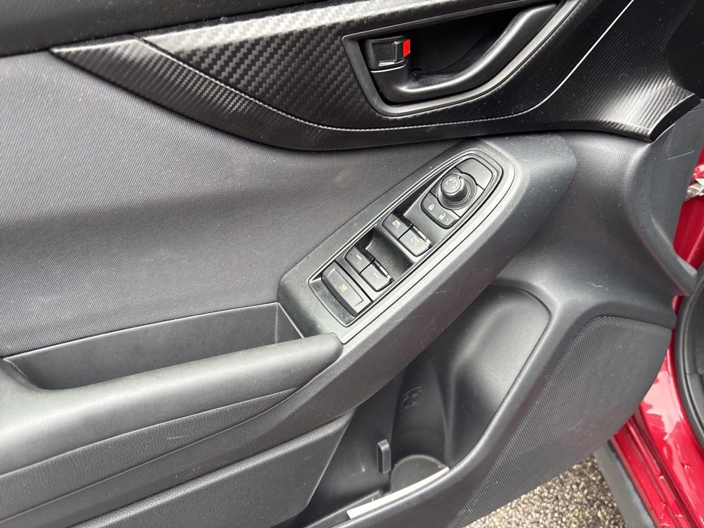 Used 2018 Subaru Crosstrek 2.0i Premium w/ Moonroof Package image 7