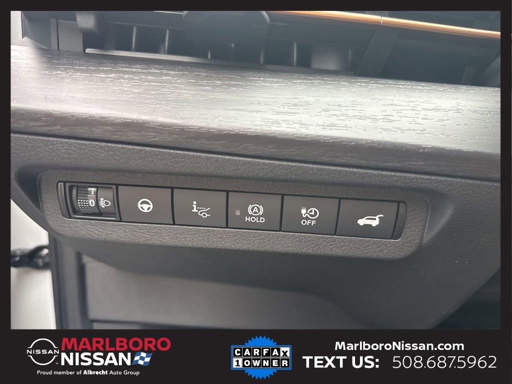 Certified 2025 Nissan Ariya AWD image 22