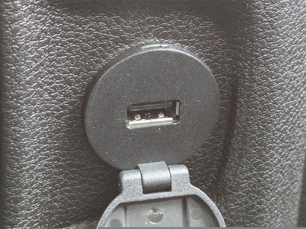 Used 2024 RAM 1500 Classic SLT image 22