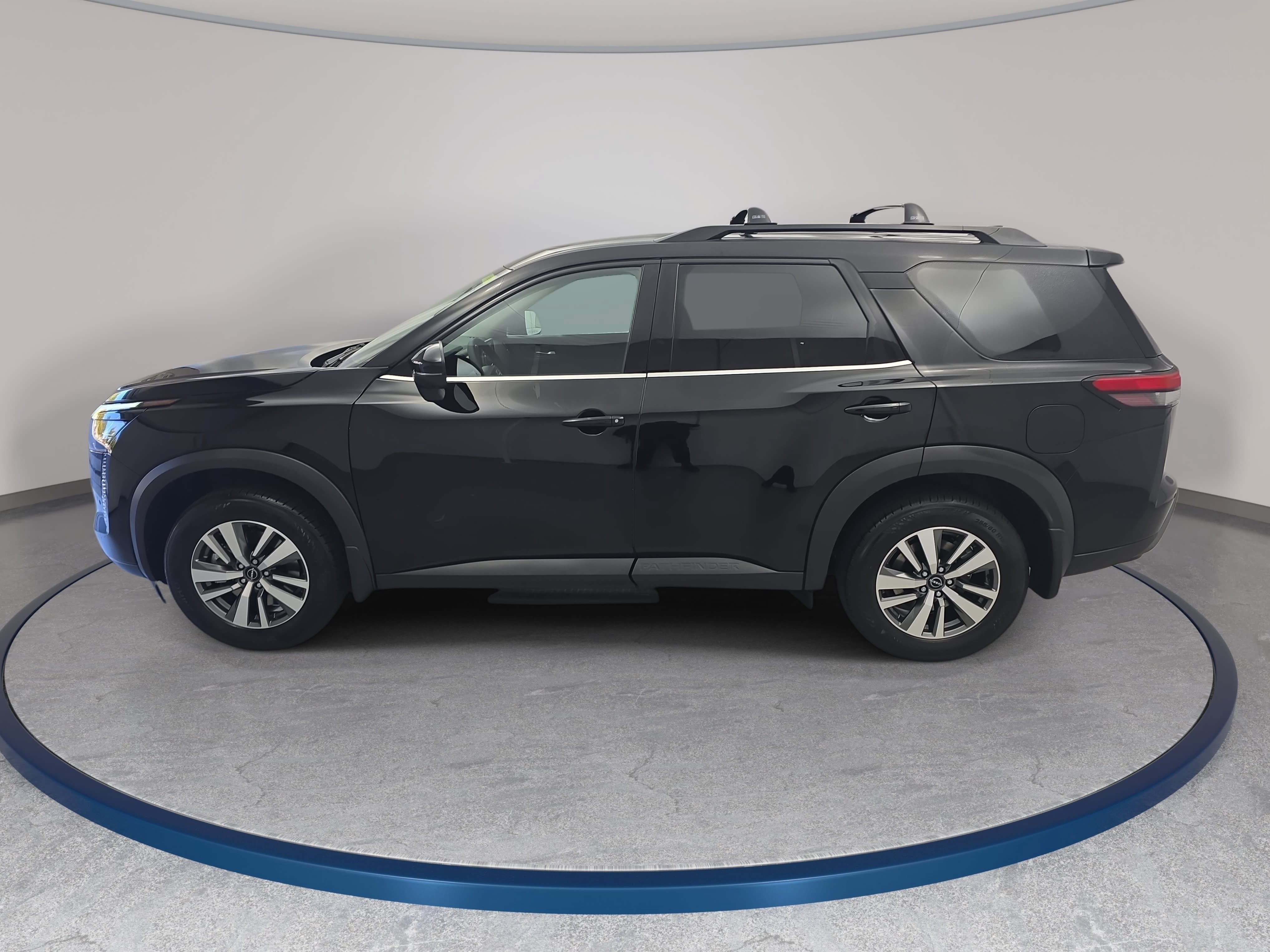 New 2026 Nissan Pathfinder SL FWD image 8