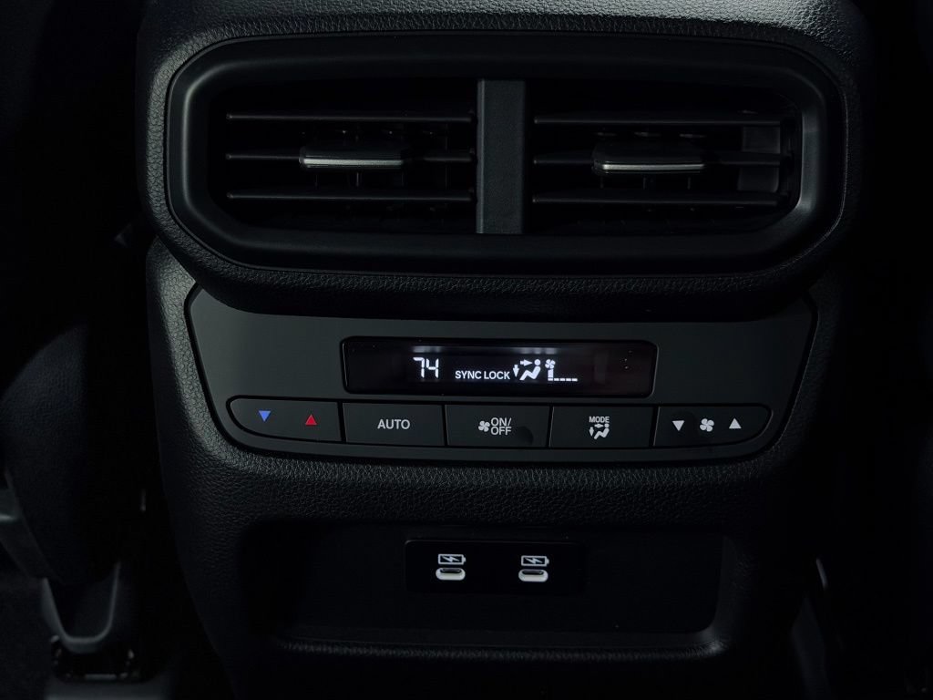 New 2026 Honda Pilot Touring image 27