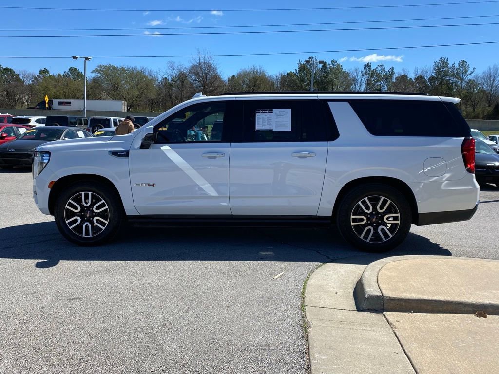 Used 2021 GMC Yukon XL AT4 w/ AT4 Premium Plus Package image 4
