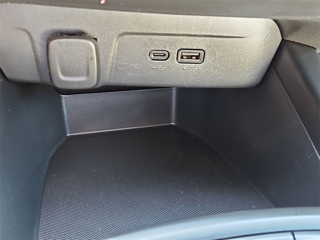 Used 2024 Chevrolet Trax RS w/ Driver Confidence Package image 33