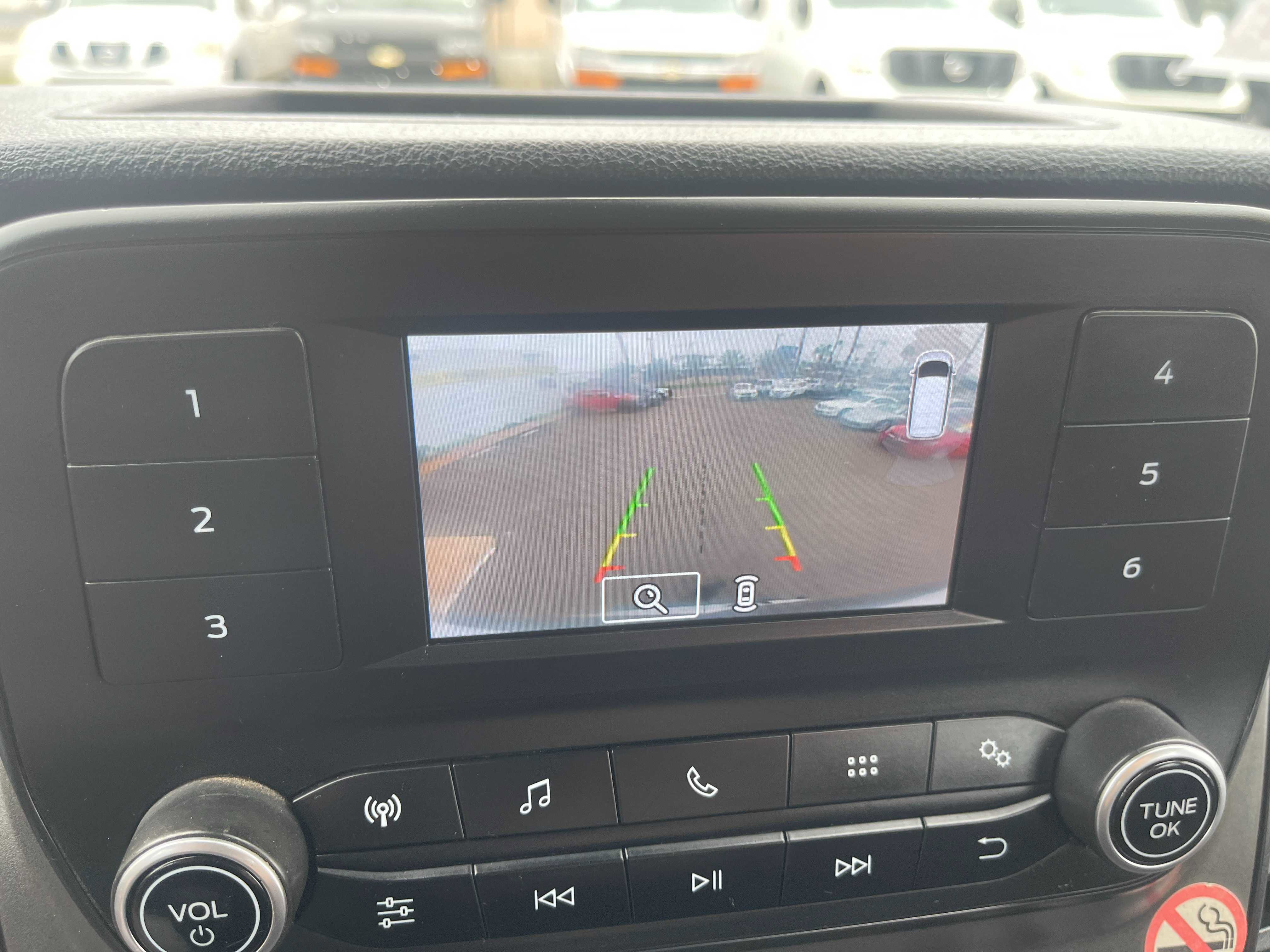 Used 2020 Ford Transit 350 XLT image 22