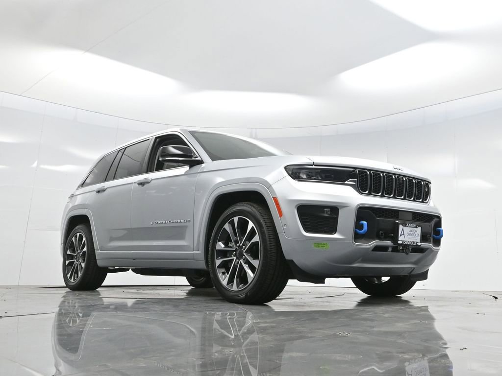 Used 2022 Jeep Grand Cherokee Overland w/ Advanced Protech Group III image 53