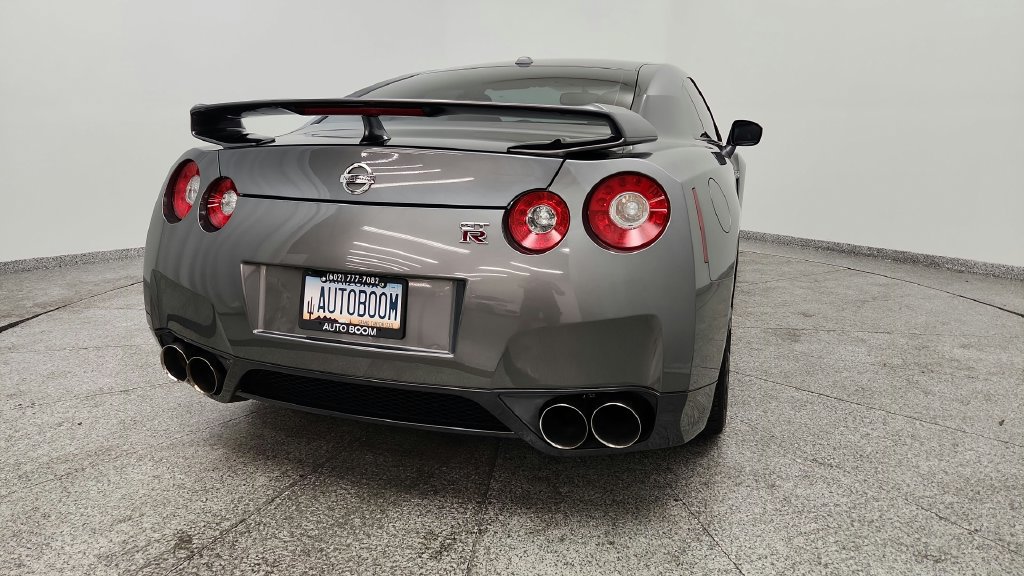 Used 2009 Nissan GT-R Premium AWD/4WD image 20
