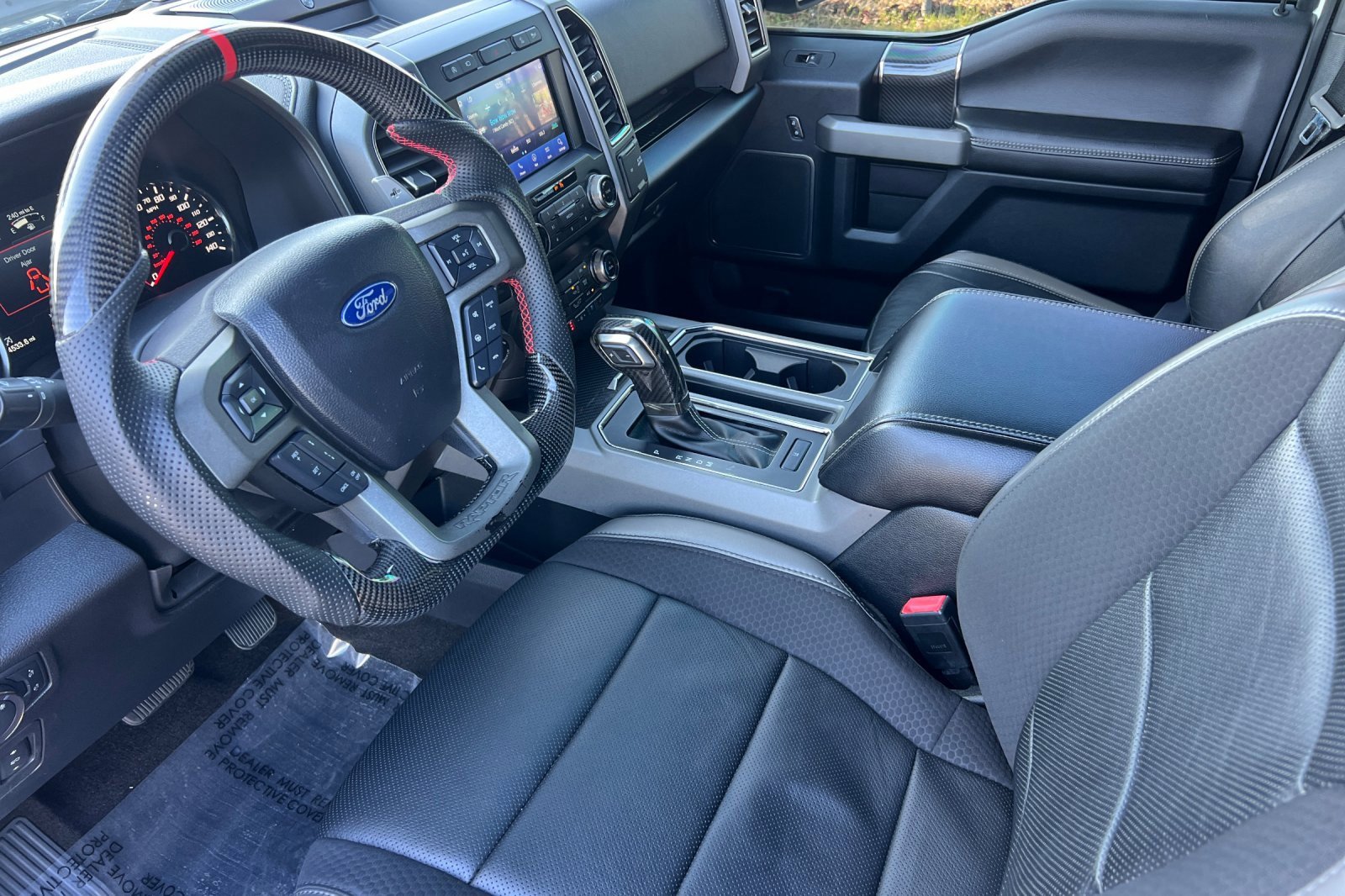 Used 2019 Ford F150 Raptor w/ Equipment Group 802A Luxury image 10