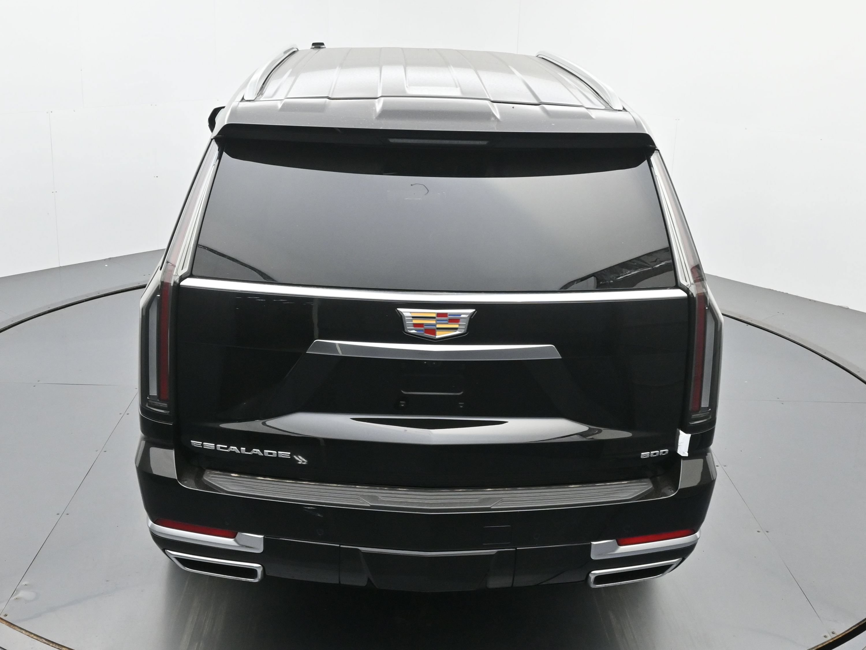 New 2026 Cadillac Escalade 4WD w/ LPO, Floor Liner Package image 26