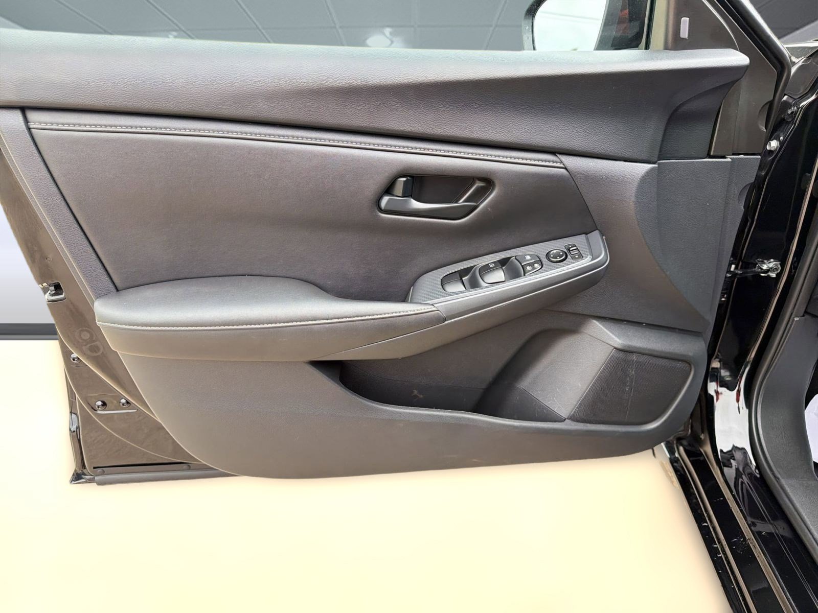 Used 2025 Nissan Sentra S FWD image 21