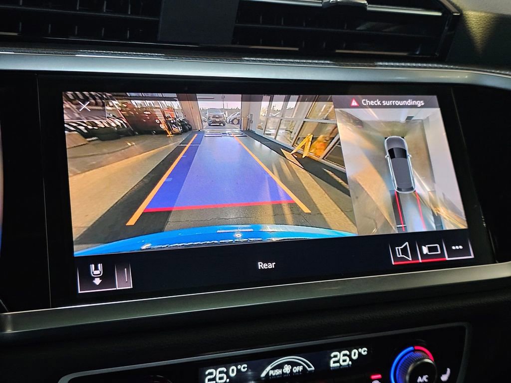 Used 2019 Audi Q3 2.0T Prestige w/ Prestige Package image 14