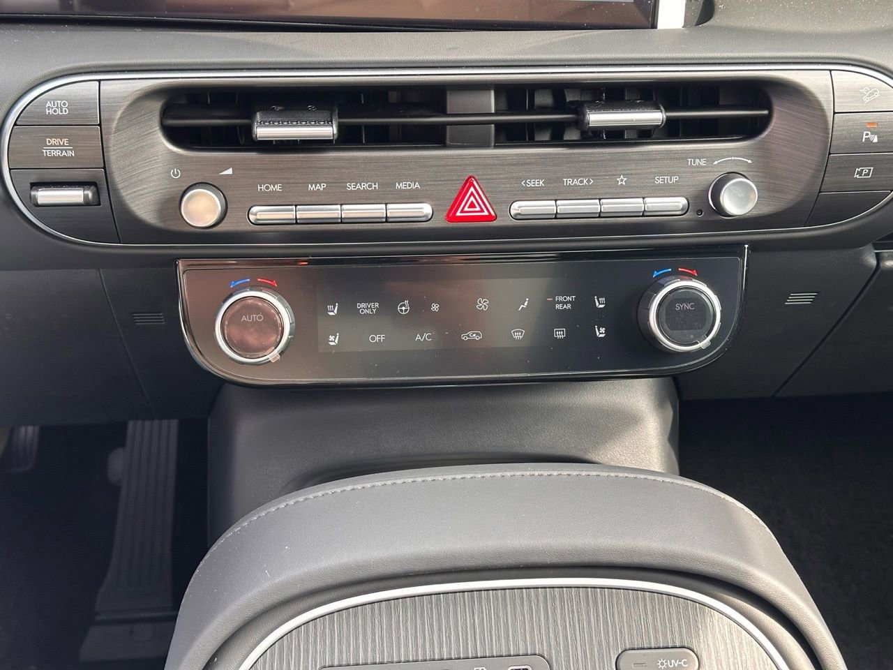 Used 2026 Hyundai Palisade Calligraphy image 34