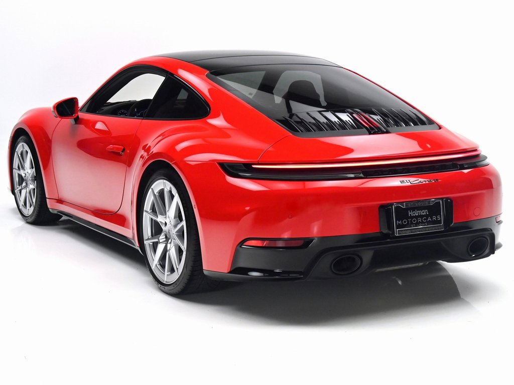 Used 2025 Porsche 911 Carrera image 6