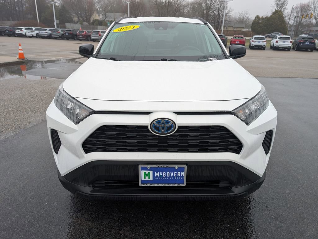 Used 2021 Toyota RAV4 LE AWD/4WD image 8