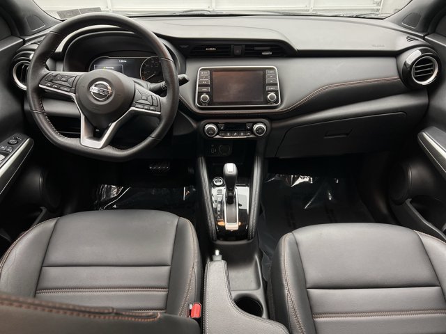 Used 2020 Nissan Kicks SR w/ SR Premium Package FWD image 14