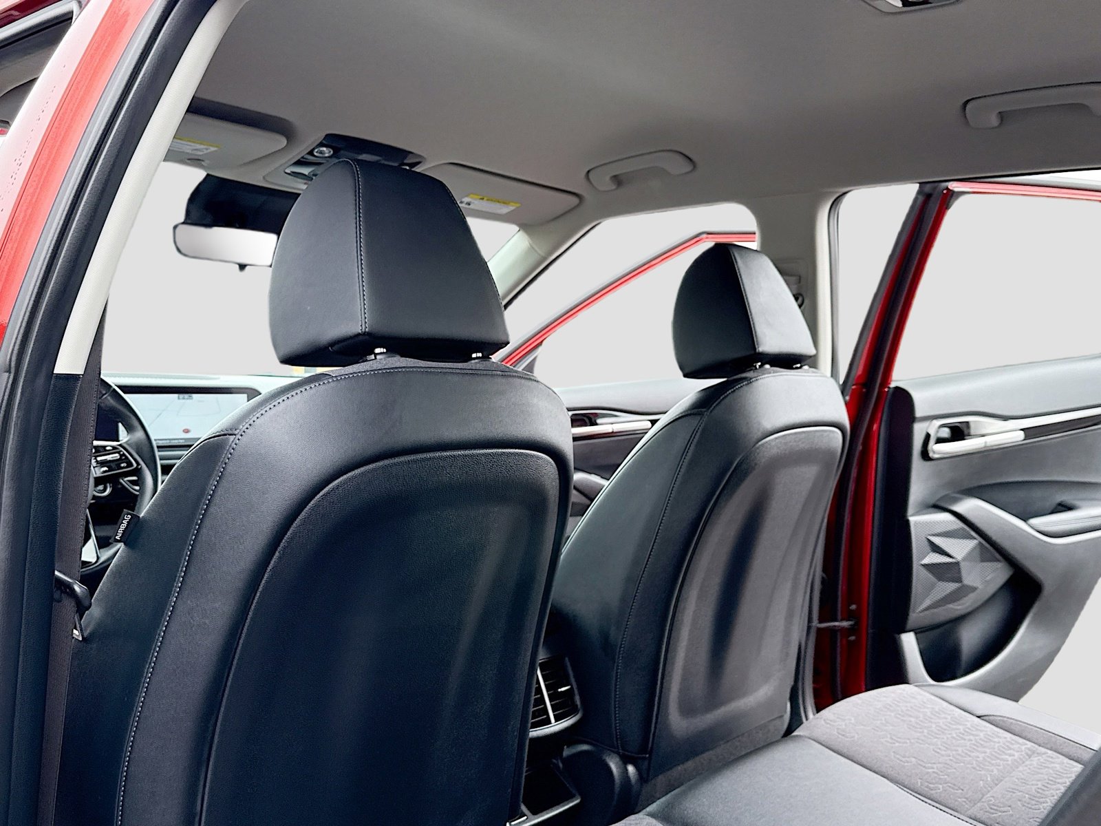 Used 2024 Kia Seltos X-Line image 6