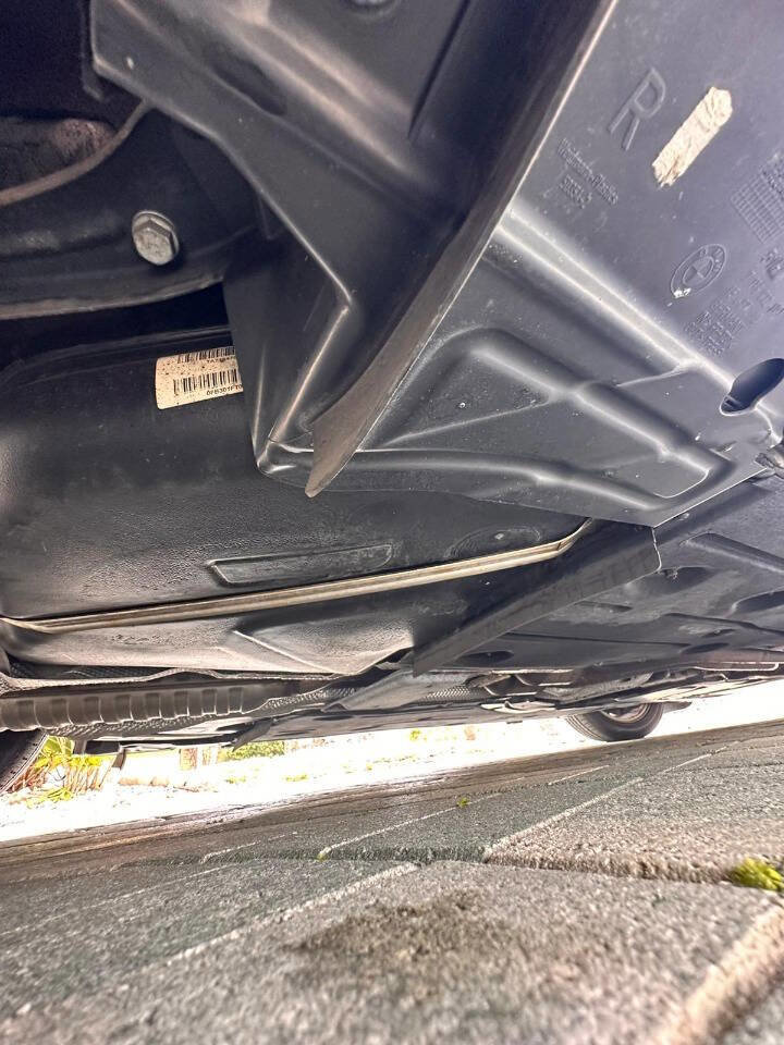 Used 2009 BMW 328i xDrive 328i xDrive AWD 4dr Sedan SULE image 40