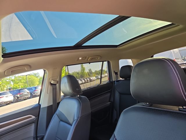 Used 2023 Volkswagen Atlas SE w/ Panoramic Sunroof Package FWD image 26