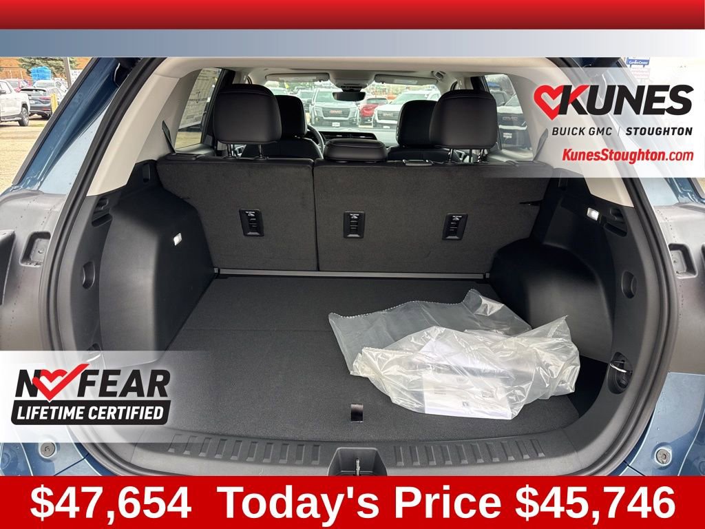 New 2026 GMC Terrain Denali w/ LPO, Black Badging Package AWD/4WD image 20
