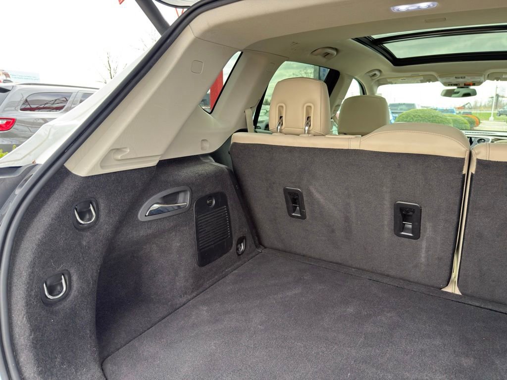 Used 2019 Buick Envision Essence image 32