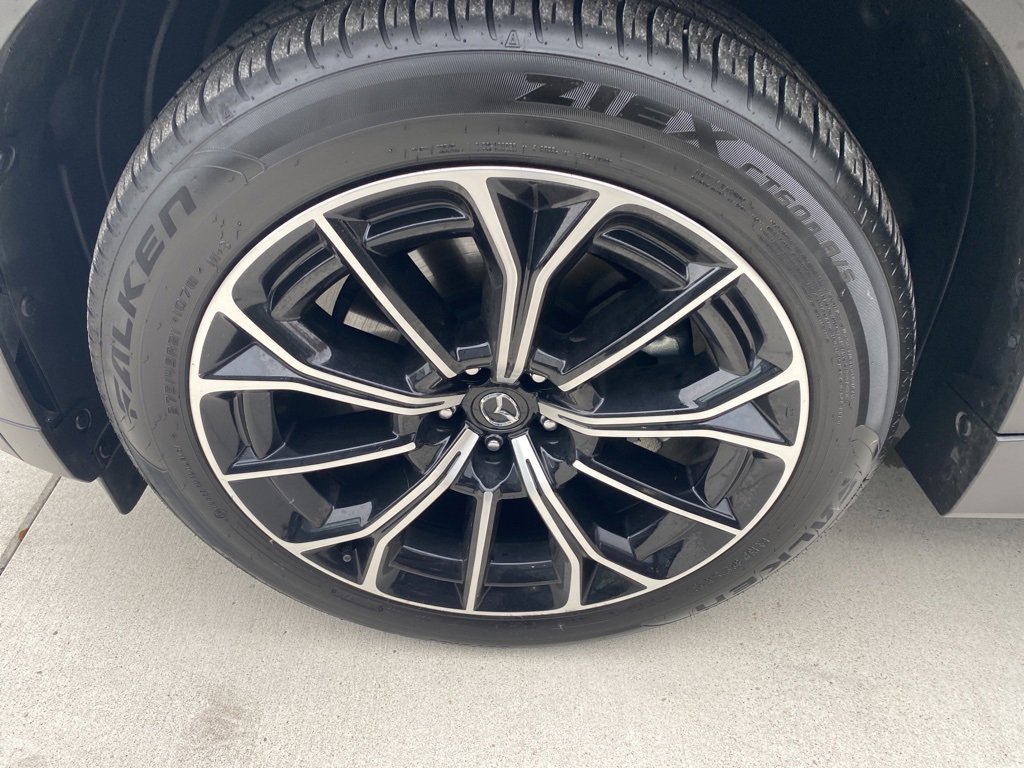 Certified 2025 MAZDA CX-70 Plug-In Hybrid w/ Premium Pkg image 29