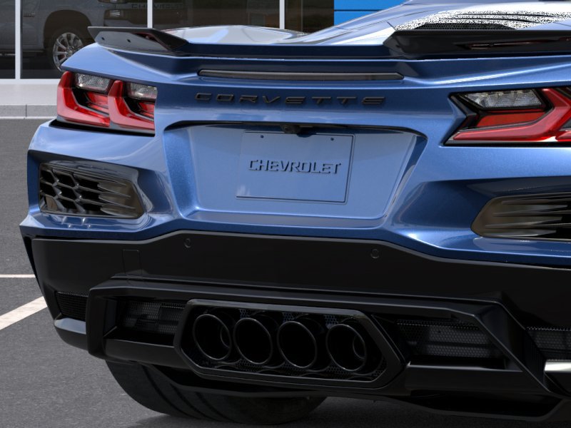 New 2027 Chevrolet Corvette Grand Sport w/ Z52 Sport Performance Package RWD image 14