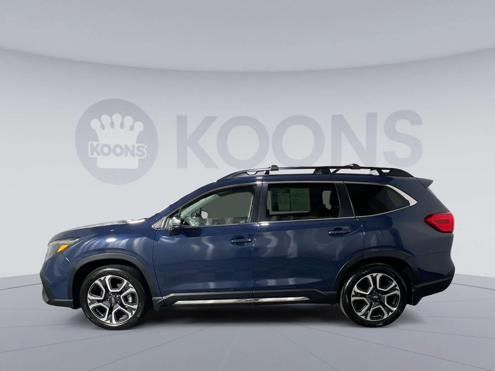 Used 2023 Subaru Ascent Limited w/ Technology Package image 2