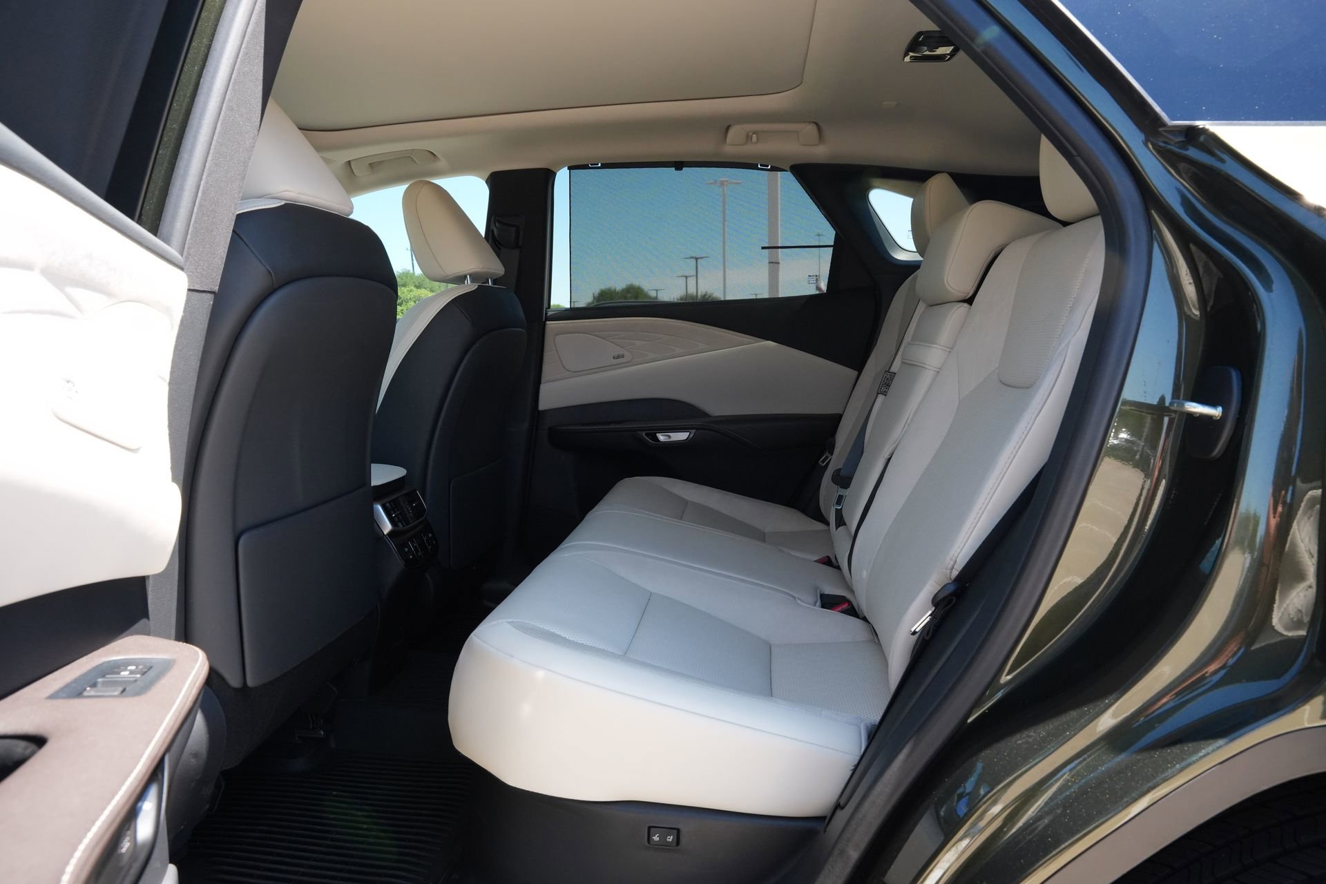 Used 2025 Lexus RX 350 AWD w/ Convenience Package image 20