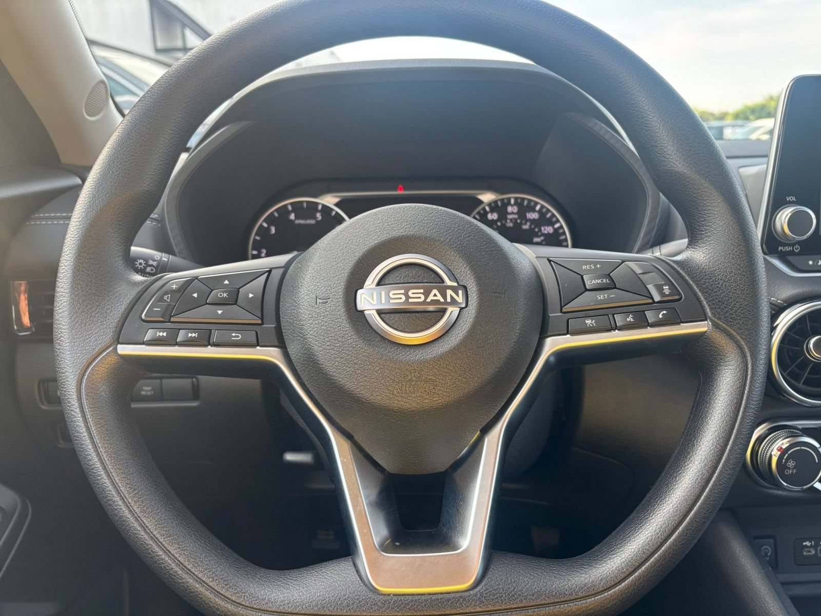 Used 2025 Nissan Sentra SV FWD image 25