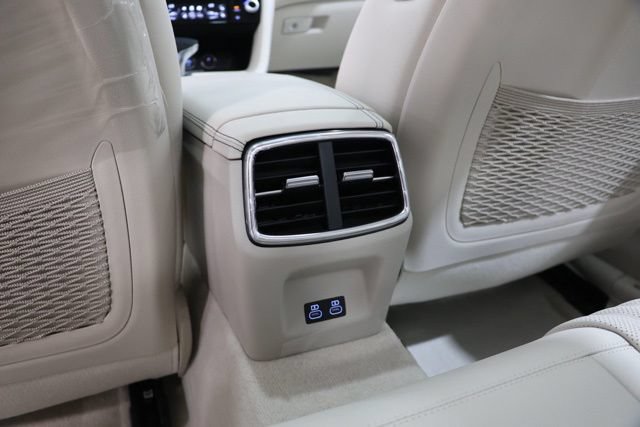 New 2026 Genesis G70 2.5T Prestige AWD/4WD image 32