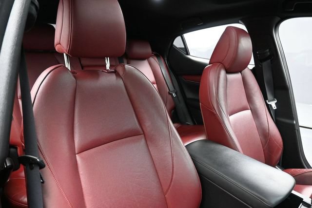 Used 2020 MAZDA MAZDA3 Hatchback w/ Premium Package FWD image 29