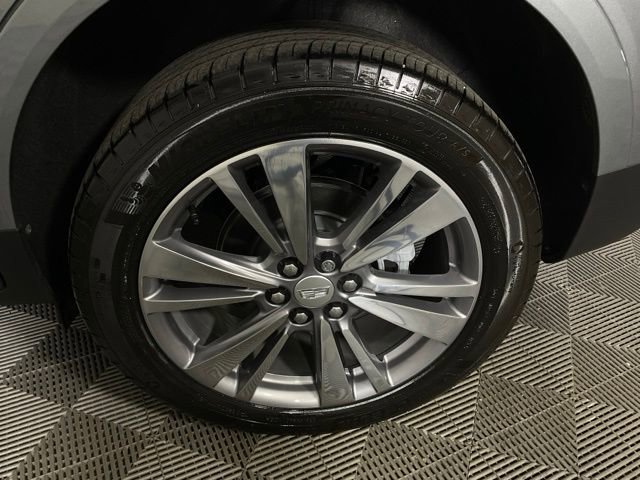Certified 2025 Cadillac XT5 Premium Luxury w/ Technology Package AWD/4WD image 37