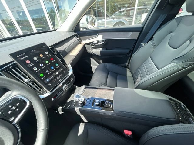 Certified 2025 Volvo XC90 B5 Plus AWD/4WD image 20