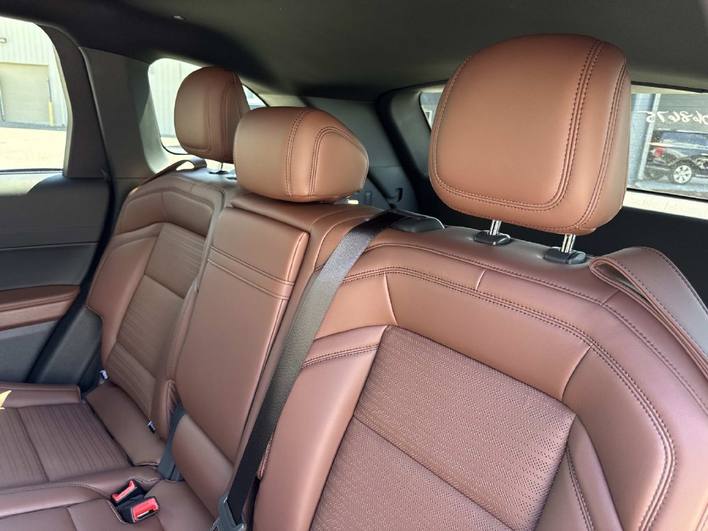 New 2026 Lincoln Nautilus Reserve AWD/4WD image 14