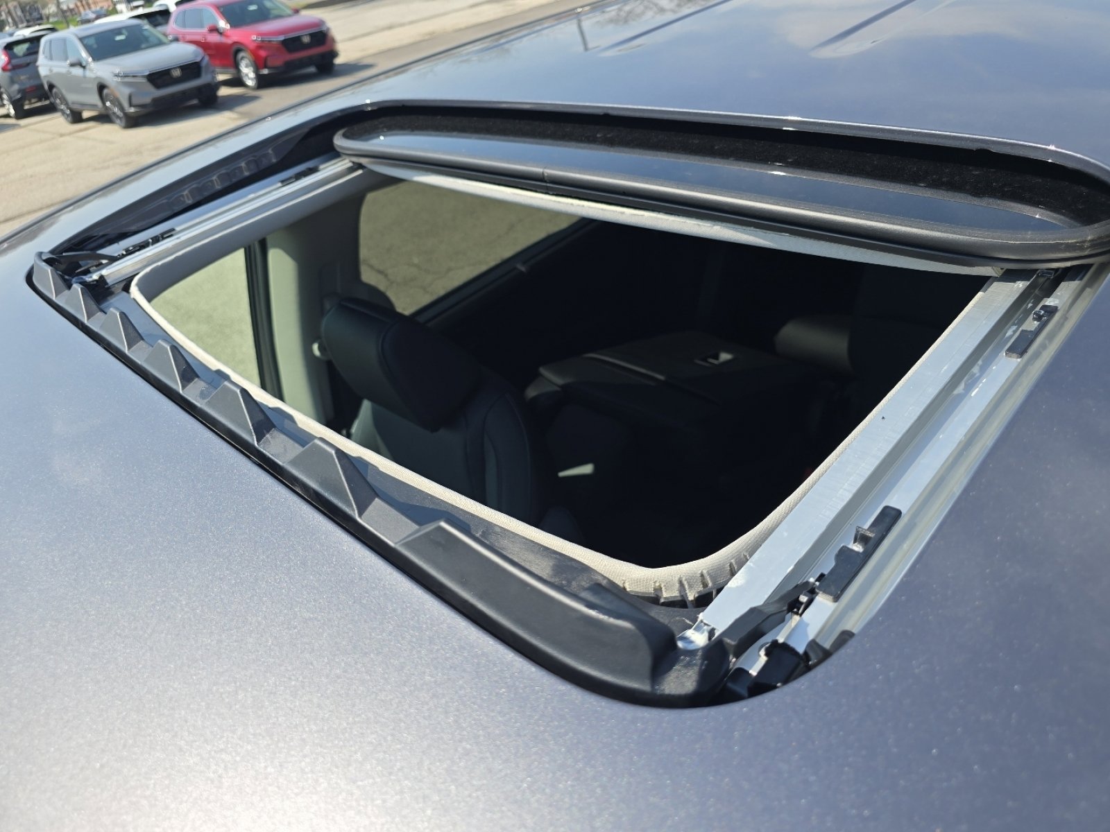 New 2026 Honda Odyssey EX-L image 3