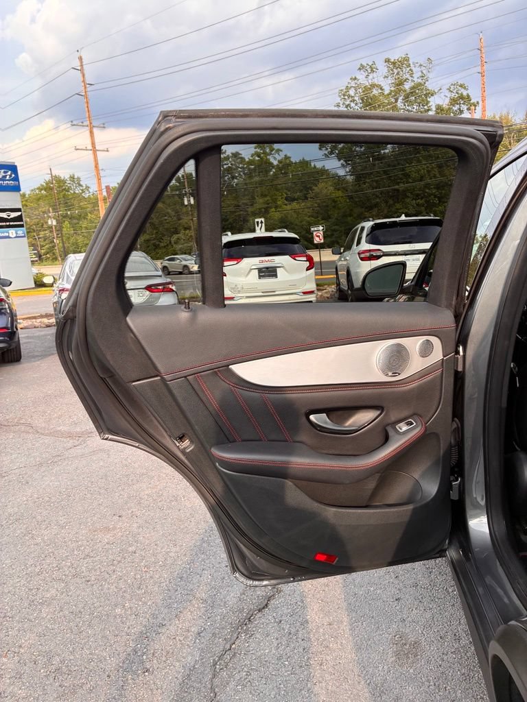 Used 2019 Mercedes-Benz GLC 43 AMG 4MATIC image 28