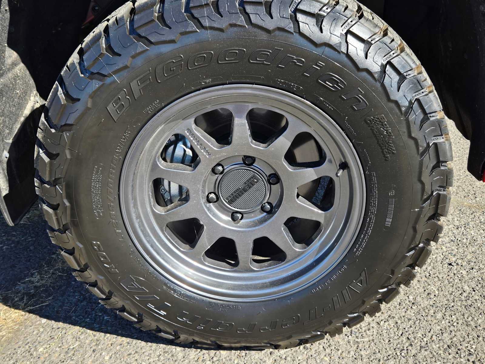 Certified 2025 Toyota Sequoia Platinum AWD/4WD image 9