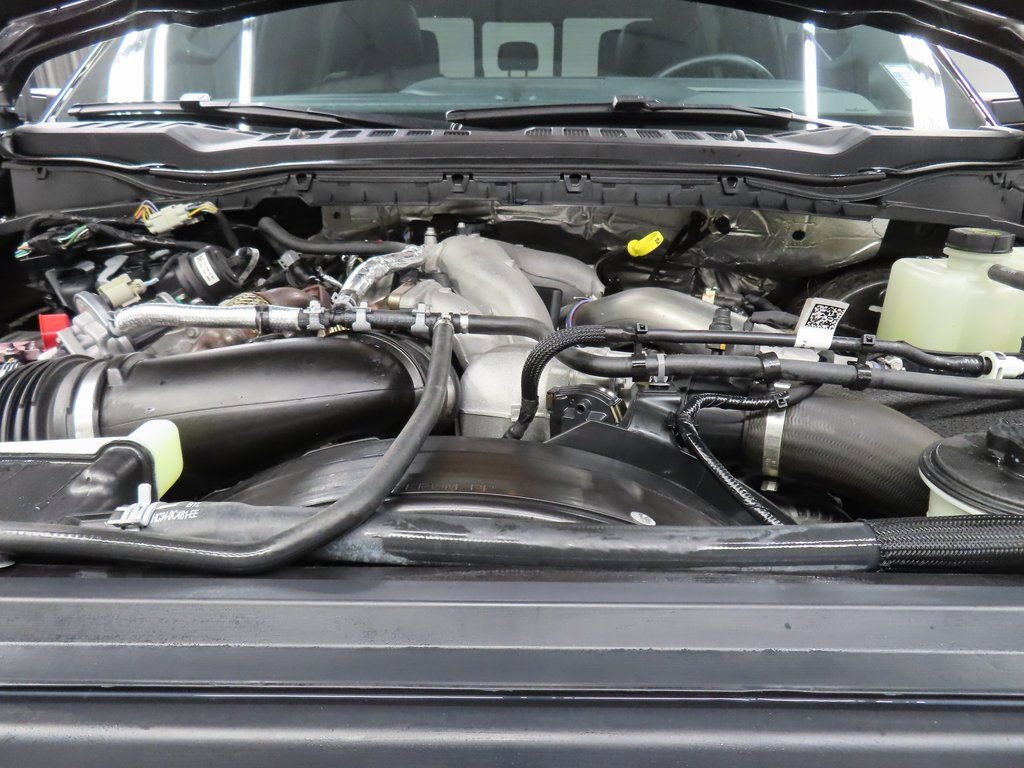 Used 2025 Ford F250 Platinum AWD/4WD image 38