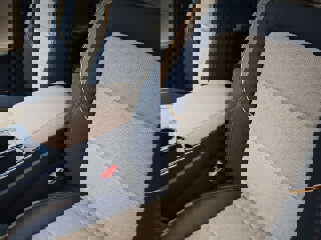 New 2026 Chevrolet Equinox ACTIV FWD image 17