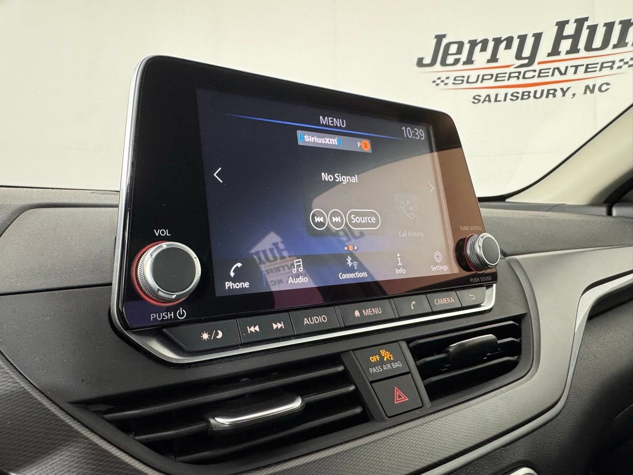 Used 2025 Nissan Altima 2.5 SR AWD/4WD image 22
