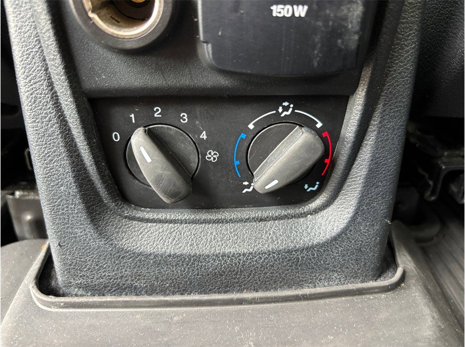 Used 2020 Ford Transit Connect XLT FWD image 35