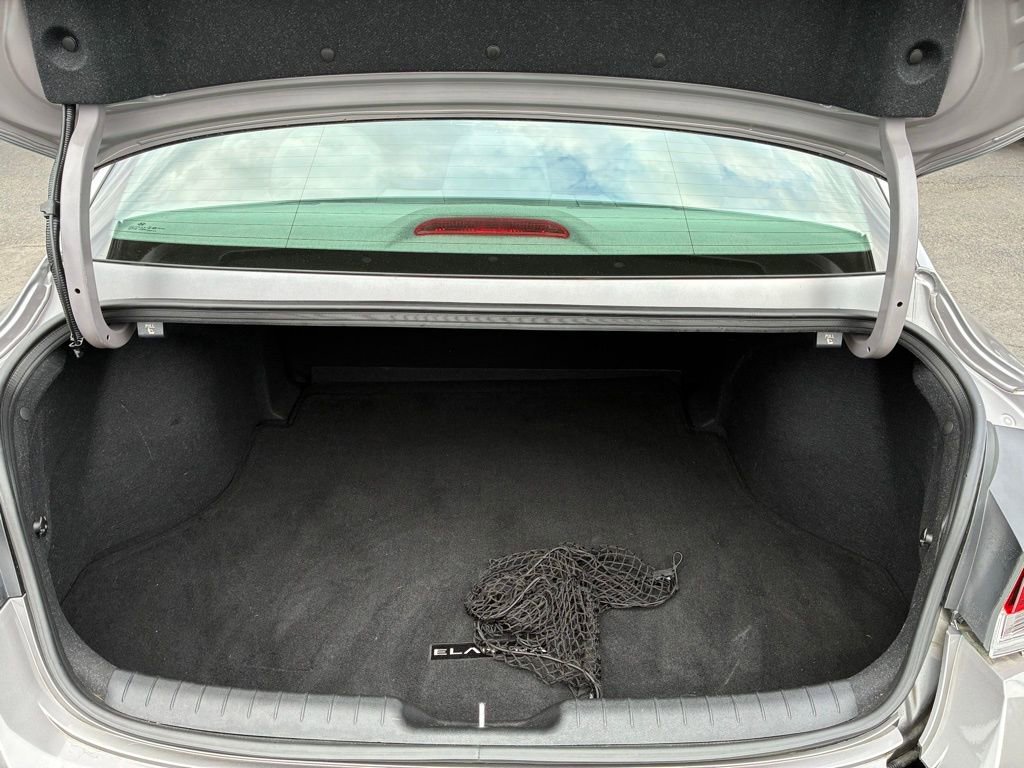 Used 2023 Hyundai Elantra SEL w/ Convenience Package FWD image 12