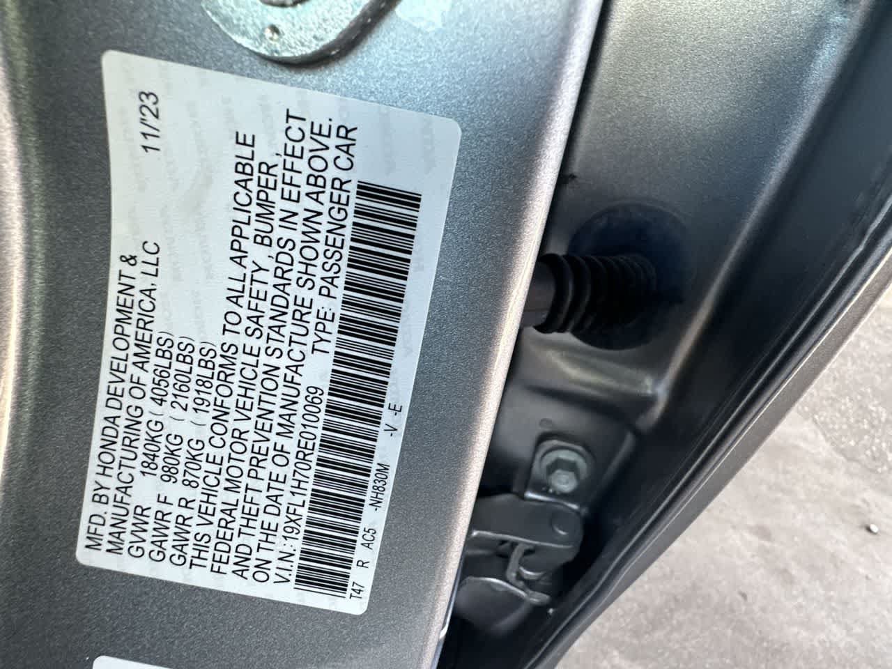 Used 2024 Honda Civic EX-L image 29