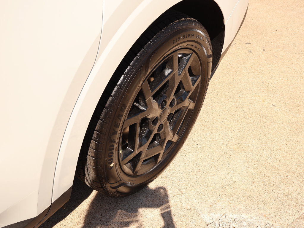 New 2027 Kia Carnival SX w/ Dark Edition Package FWD image 47
