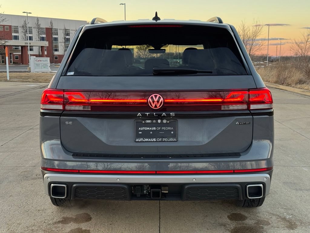 New 2026 Volkswagen Atlas Peak Edition AWD/4WD image 6