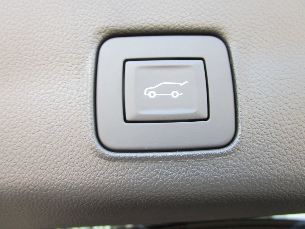 New 2026 Chevrolet TrailBlazer RS w/ Convenience Package FWD image 31