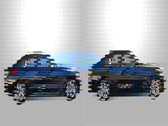 Used 2023 BMW 330e 330e image 9